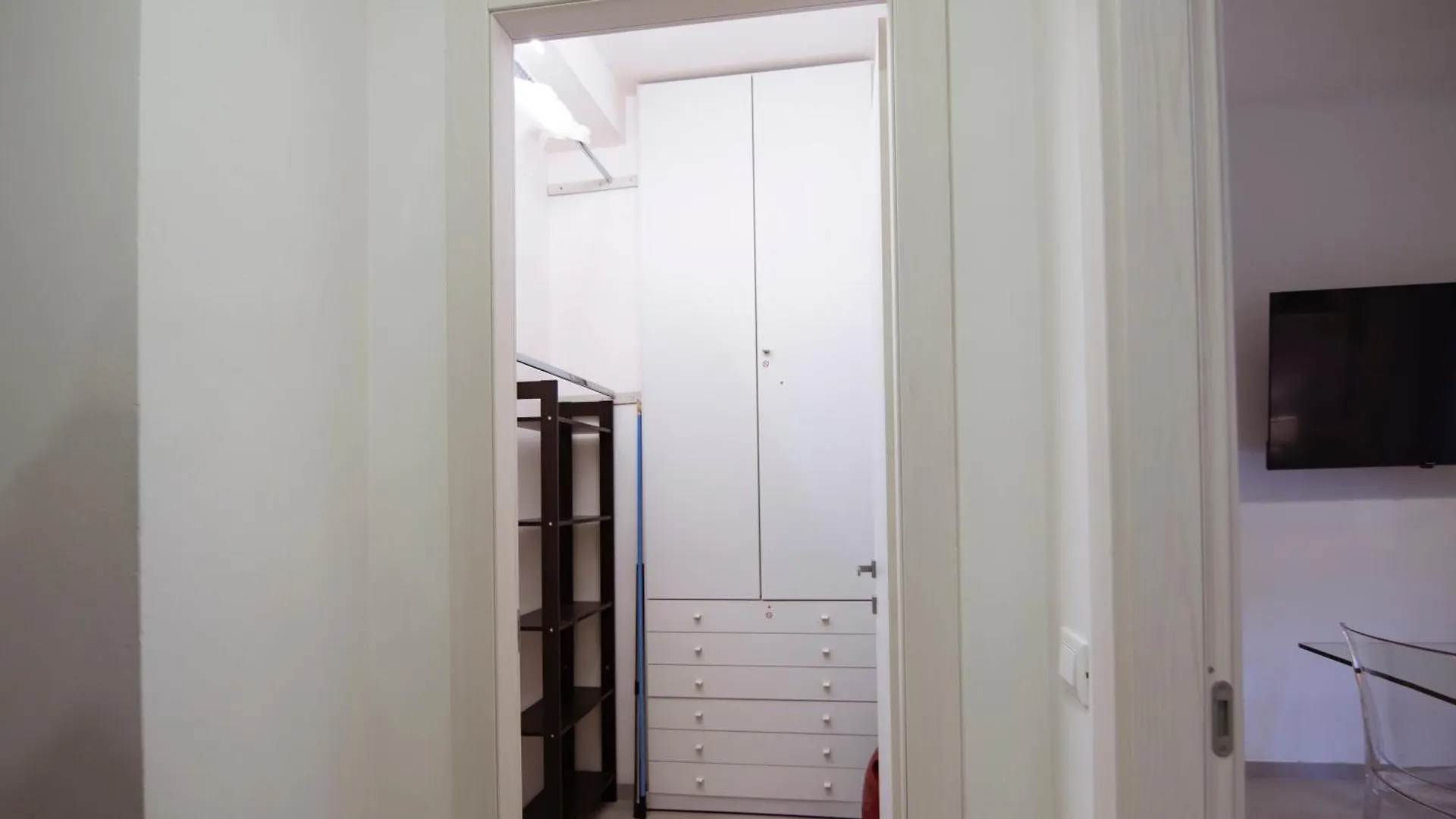 Atelier Del Design - Nel Cuore Di Milano 0*, Milan Italie